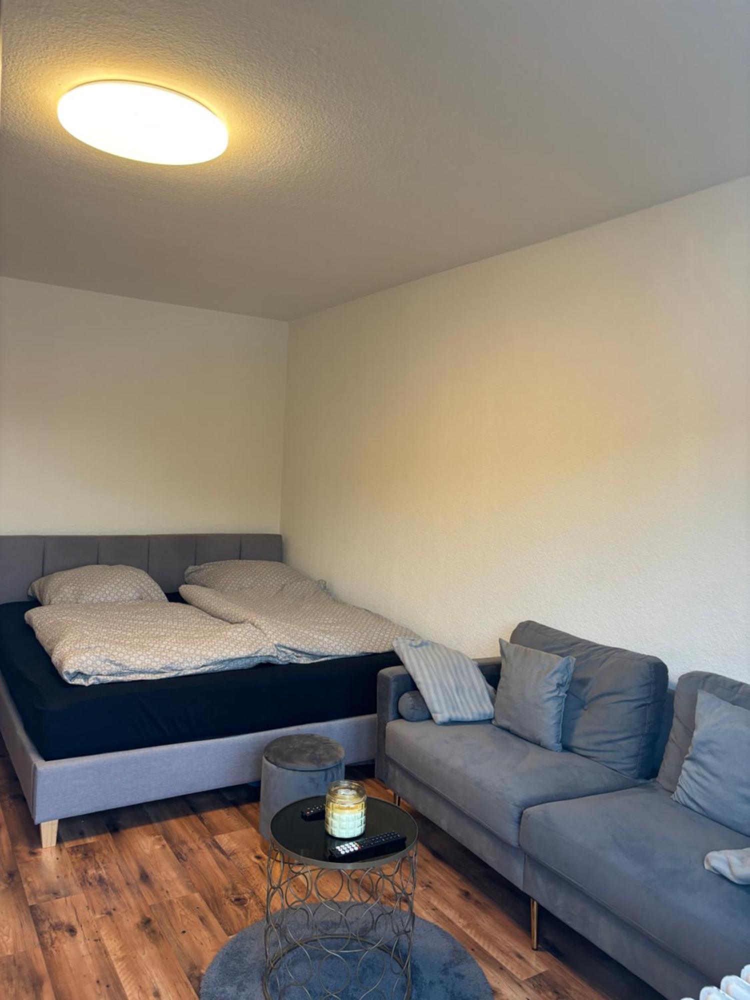 Gemuetliche Wohnung Mit Balkon Saarbrucken Bagian luar foto